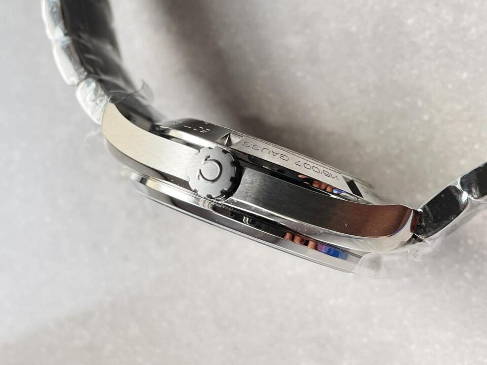 Aqua Terra 15007 Gauss “Spectre” VSF 1:1 Best Edition Blue Textured Dial on SS Bracelet A8507 V2