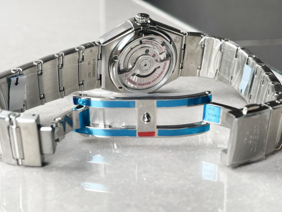 Constellation Co?Axial Master 29 mm Silver dial White dial on Diamond bezel