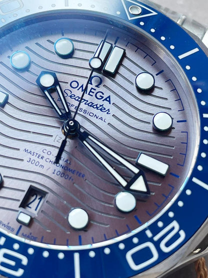 2018 Seamaster Diver 300M VSF 1:1 Best Edition Blue Ceramic Grey Dial on Silver Steel Strap A8800 V2 (Black Balance Wheel)